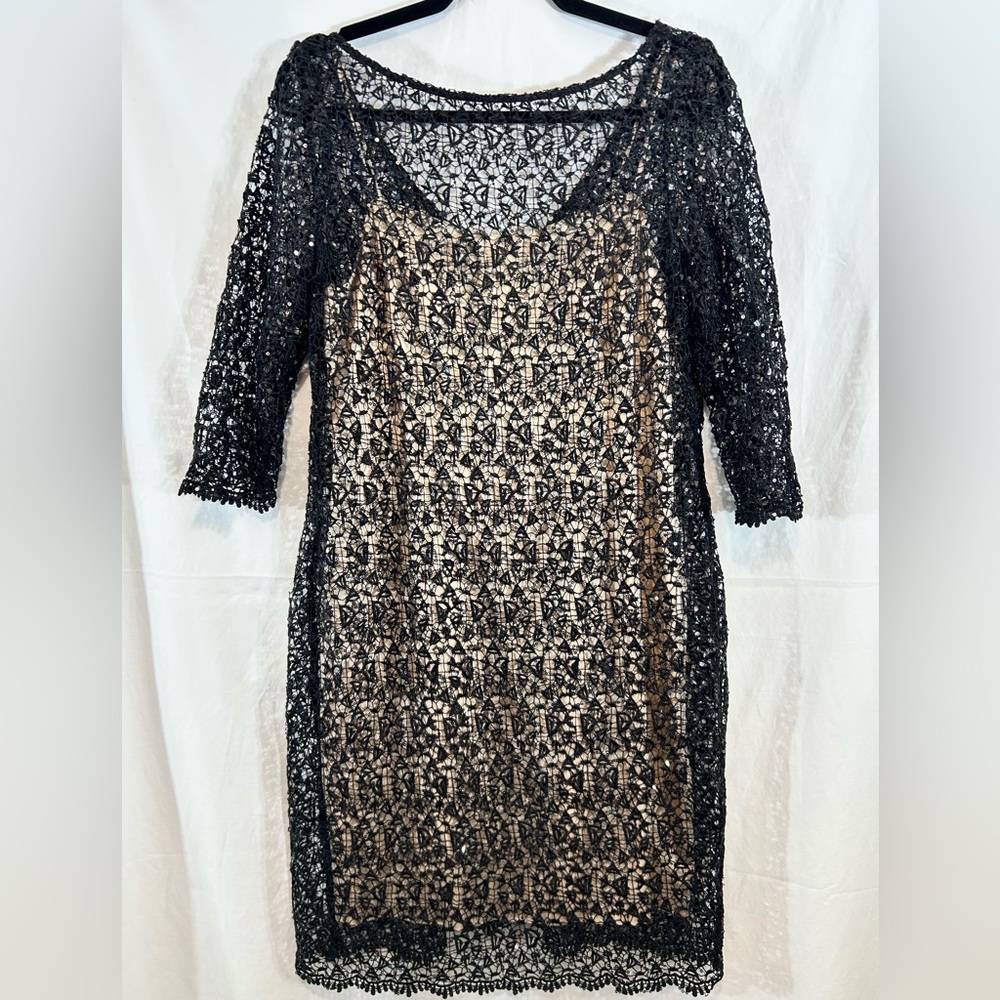 Kay Unger Black and Beige Cocktail Dress Black Lace/Tiny Sequins Size 10 - Picture 1 of 13